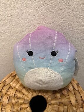 Squishmallows Shauna the Clam Shell with Shimmering NWT